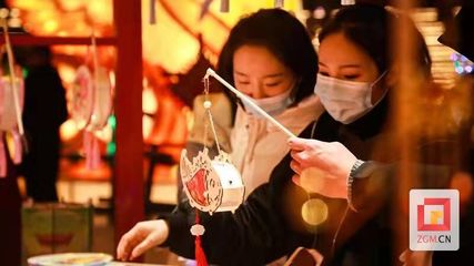 彩燈璀璨正當(dāng)時(shí)——自貢全力推動(dòng)彩燈產(chǎn)業(yè)集群化發(fā)展